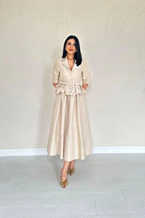 Bej İnce Kemerli Fırfırlı Ceket Ve Büzgülü Etek Takım