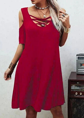 Dekolteli Bağcık Detay Viskon Kumaş Elbise