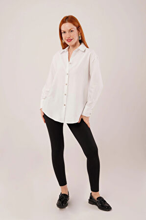 İnce Çizgi Detaylı Beyaz Gömlek