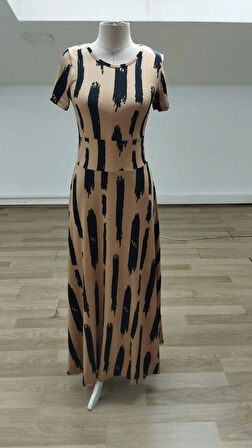 Kadın Kısa Kollu Bisiklet Yaka Puantiyeli Maksi örme Krep Elbise