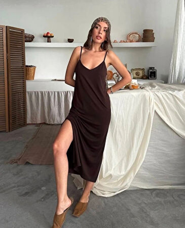 Kadın iyah Asansör Askılı Çift Yırtmaçlı Helen Elbise