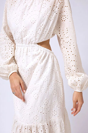 Sırt Dekolteli Brode Elbise