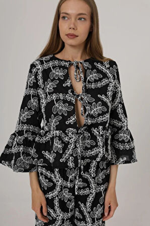 Fiyonk Bağlamalı Brode Bluz  Siyah