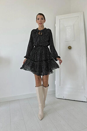 iyah Eteği Katlı Puantiyeli Elbise