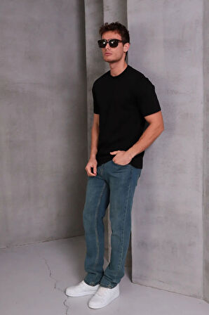 Erkek Relax Fit Bisiklet Yaka %100 Pamuk Rahat Kesim Basic Tişört