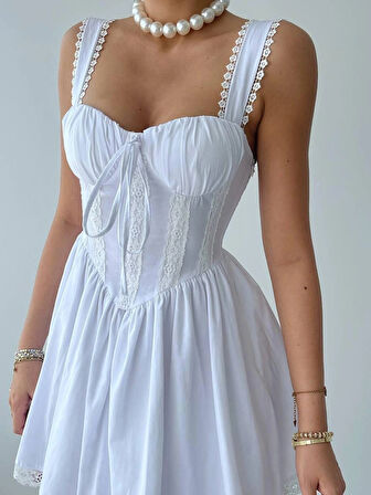 ille Arkası Bağlamalı Elbise