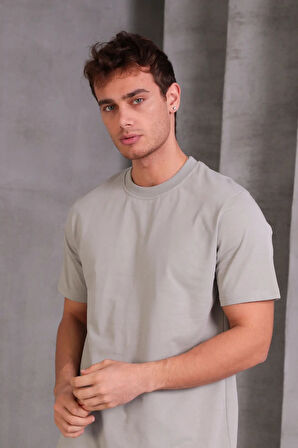 Erkek Relax Fit Bisiklet Yaka %100 Pamuk Rahat Kesim Basic Tişört