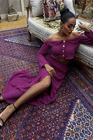 Madonna Yaka Derin Yırtmaç Etekli Şık Triko Takım 10099