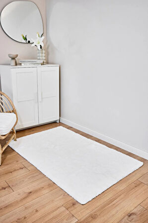 Apex Halı Beyaz Peluş Dokulu Kaydırmaz Dekoratif Halı