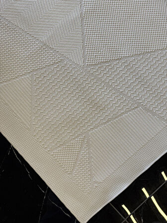 Eko Mono MNO LUX 01 White Hav Toz Vermez Kaymaz Tabanlı Şık Kilim