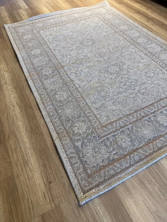 Luxess Halı Alpaca 1191 Bej Eskitme Desenli Makine Halısı