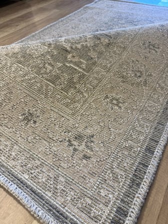 Luxess Halı Alpaca 1191 Yeşil Eskitme Desenli Makine Halısı