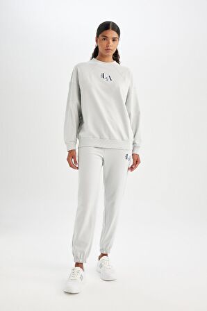 DeFactoFit NBA Los Angeles Lakers Oversize Geniş Kalıp Bisiklet Yaka Sweatshirt C8103AX24AUGR519