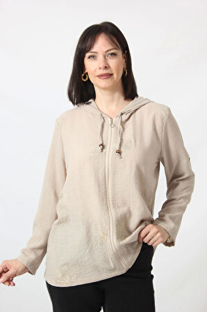 B-0358 KOLU APOLETLİ GÜMÜŞ SİMLİ İŞLEMELİ DESENLİ KETEN KADIN BÜYÜK BEDEN TAŞ RENGİ GÖMLEK