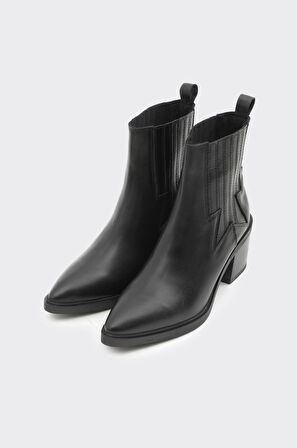 Kısa Topuklu Hakiki Deri Kadın Bot