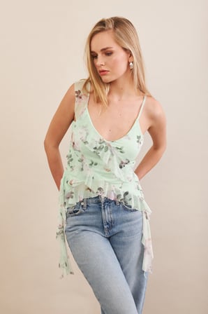 Kadın Siyah-Ekru Puantiye Desenli Fırfırlı Şifon Bluz FS033