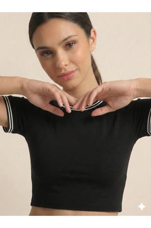 Kadın Siyah Çizgili Kaşkorse Crop Bluz NJ52