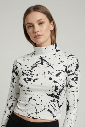Kadın Fuşya Yarım Balıkçı Yaka Desenli Crop Bluz NJ75
