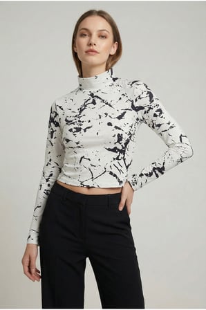 Kadın Fuşya Yarım Balıkçı Yaka Desenli Crop Bluz NJ75