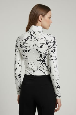 Kadın Fuşya Yarım Balıkçı Yaka Desenli Crop Bluz NJ75