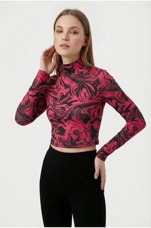 Kadın Fuşya Yarım Balıkçı Yaka Desenli Crop Bluz NJ75
