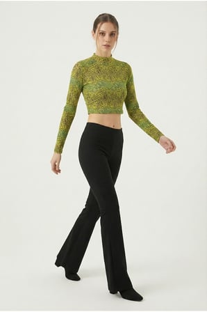 Kadın Fuşya Yarım Balıkçı Yaka Desenli Crop Bluz NJ75