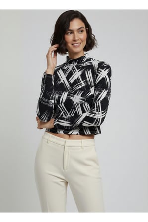Kadın Fuşya Yarım Balıkçı Yaka Desenli Crop Bluz NJ75