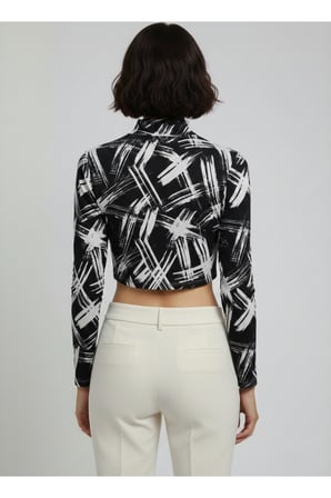 Kadın Fuşya Yarım Balıkçı Yaka Desenli Crop Bluz NJ75
