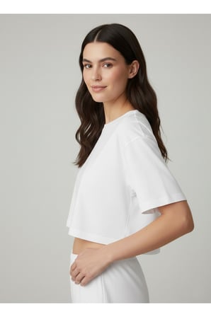 Kadın Beyaz Bisiklet Yaka Crop Basic T-Shirt NJ79