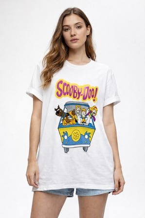 Kadın Beyaz Bisiklet Yaka Scooby-Doo Baskılı T-Shirt NJ101