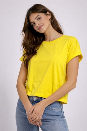 Kadın Sarı Bisiklet Yaka Kısa Basic T-Shirt NJ112