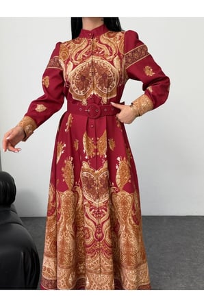 Kadın Bordo-Camel Atlas Kumaş Dik Yaka Kemerli Maxi Elbise JEN2639