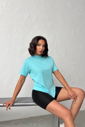 Kadın Turkuaz Bisiklet Yaka Kısa Kollu Basic T-Shirt NJ135