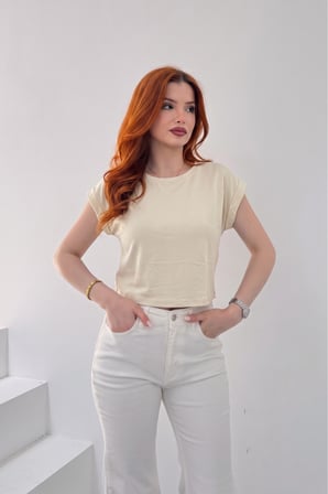 Kadın Krem Bisiklet Yaka Kısa Basic T-Shirt NJ137