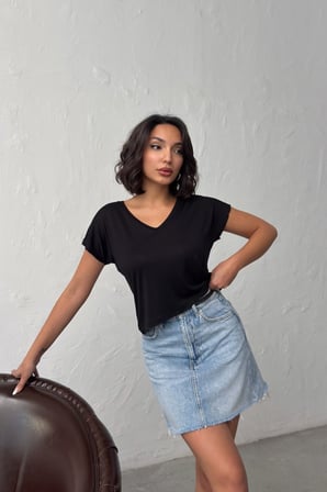 Kadın Somon V Yaka Kısa Basic T-Shirt NJ138