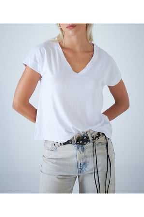 Kadın Beyaz V Yaka T-Shirt APP1311