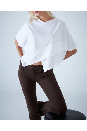 Kadın Siyah Yarasa Kol Asimetrik T-Shirt APP1315