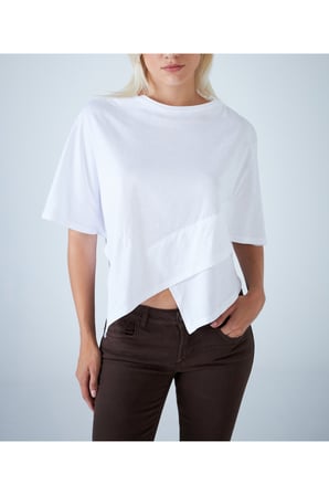 Kadın Siyah Yarasa Kol Asimetrik T-Shirt APP1315