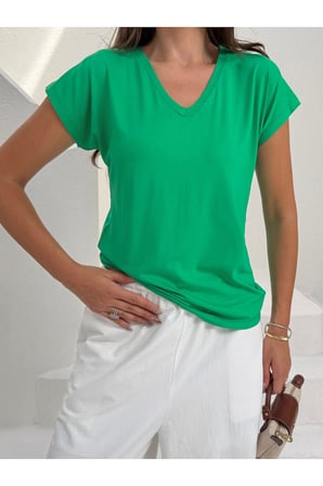 Kadın Açık Yeşil V Yaka Dökümlü Basic T-Shirt NJ142