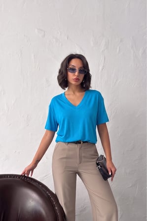 Kadın Gül Kurusu V Yaka Kısa Kollu Basic T-Shirt NJ144