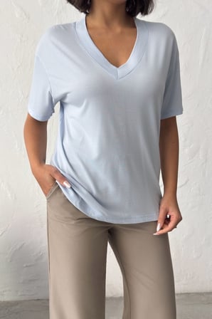 Kadın Gül Kurusu V Yaka Kısa Kollu Basic T-Shirt NJ144