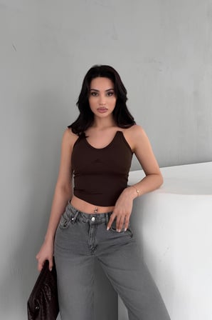 Kadın Ekru Şeffaf Askı Gloplu Crop Bluz ELT3004