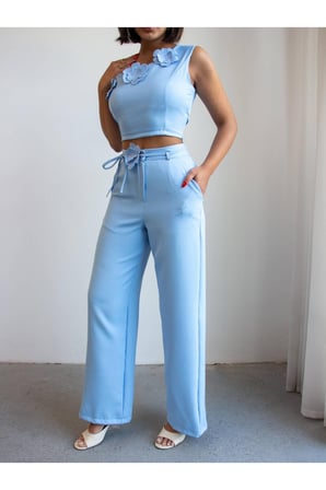 Kadın Pembe Tek Omuz Çiçek Detaylı Crop-Pantolon Takım NH26127