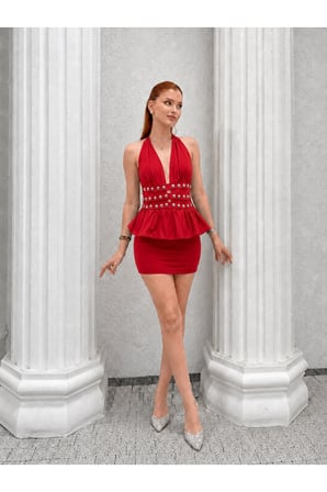Kadın Kırmızı Halter Yaka Zımba Detaylı Peplum Mini Elbise DCF265