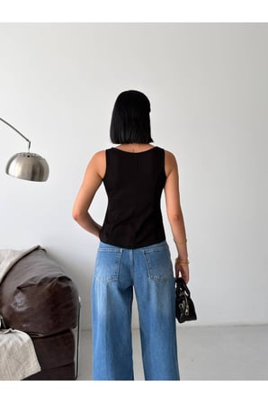 Kadın Siyah Kare Yaka Düğme Detaylı Korse Dikişli Bluz GET26369