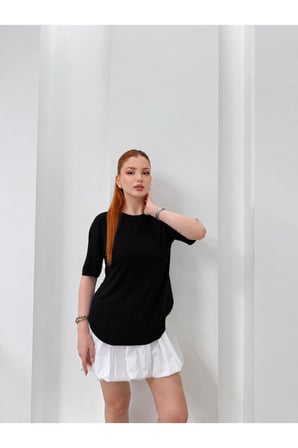 Kadın Siyah Bisiklet Yaka Oval Etek Basic T-Shirt NJ180