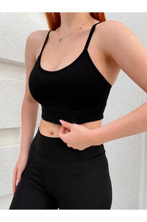 Kadın Beyaz Dantelli Göğüs Pedli Sırtı Çapraz Askılı Spor Crop Büstiyer KR5001