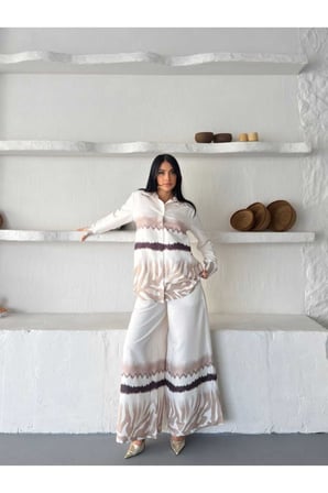 Kadın Ekru Chokella Kumaş Batik Geçişli Gömlek Pantolon Takım JEN2694