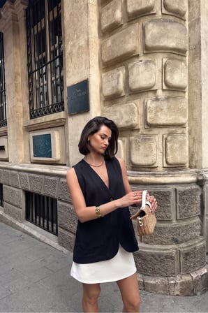 Kadın Siyah Klasik Kesim Tek Düğmeli Çift Cepli Blazer Yelek NJ187
