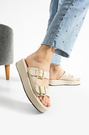 Calie Kadın Anatomik Comfort İki Bantlı Gold Detay Tokalı Esnek Yazlık Günlük Flat Sandalet Terlik
